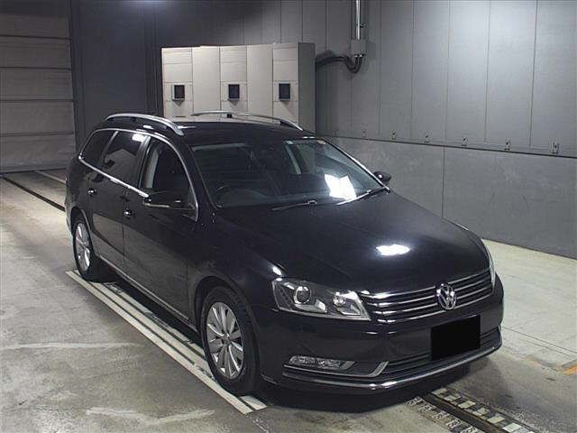 65203 Volkswagen Passat variant 3CCAX 2014 г. (JU Gifu)